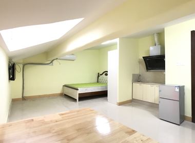 别树一阁智能公寓（养育巷店） 1室0厅1卫