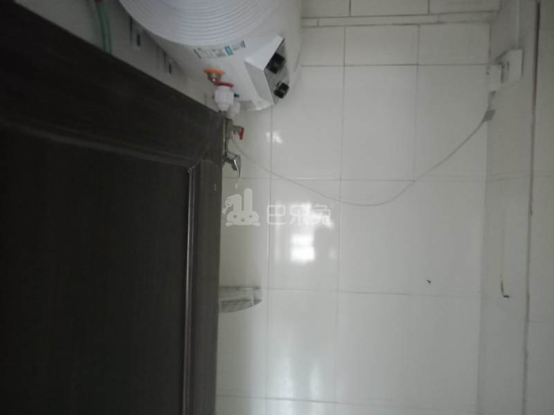 龙洞河陂南8巷2号4919551卫生间图6