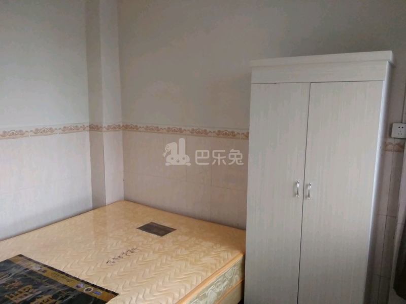 住家（桂田村西约后街十巷13号）4925302卧室图0