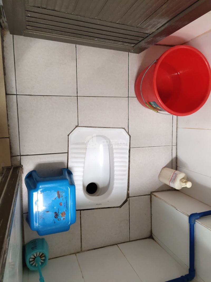 住家（旧市头村南约四巷5号）4925538卫生间图8