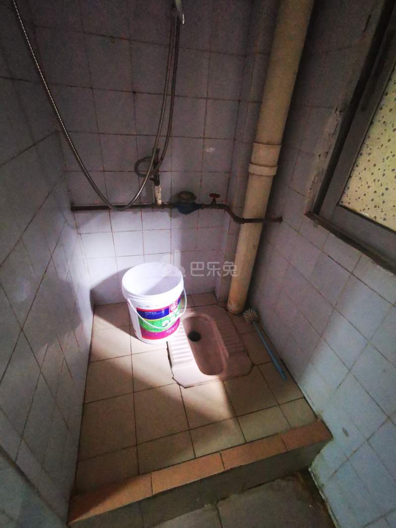 住家（旧市头村南约五巷13号）4925756卫生间图8