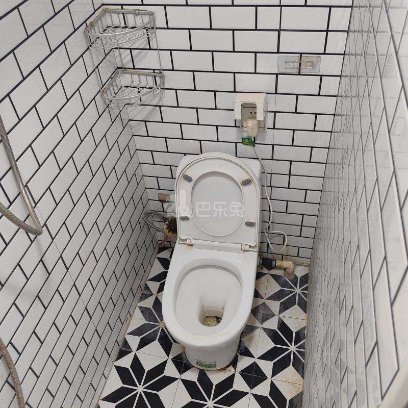 宝元小区4926687卫生间图6