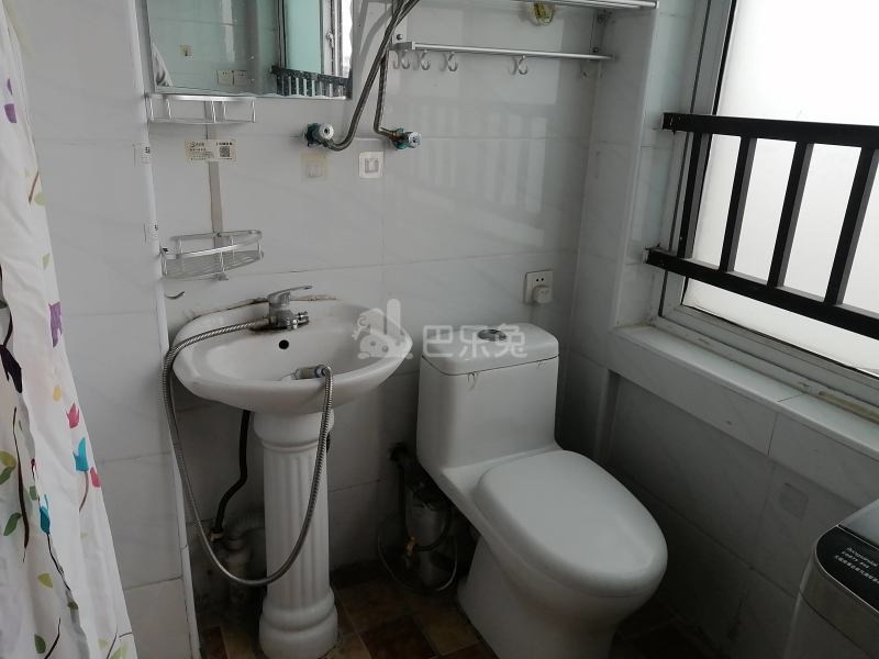 金海华城华康佳苑4932602卫生间图5