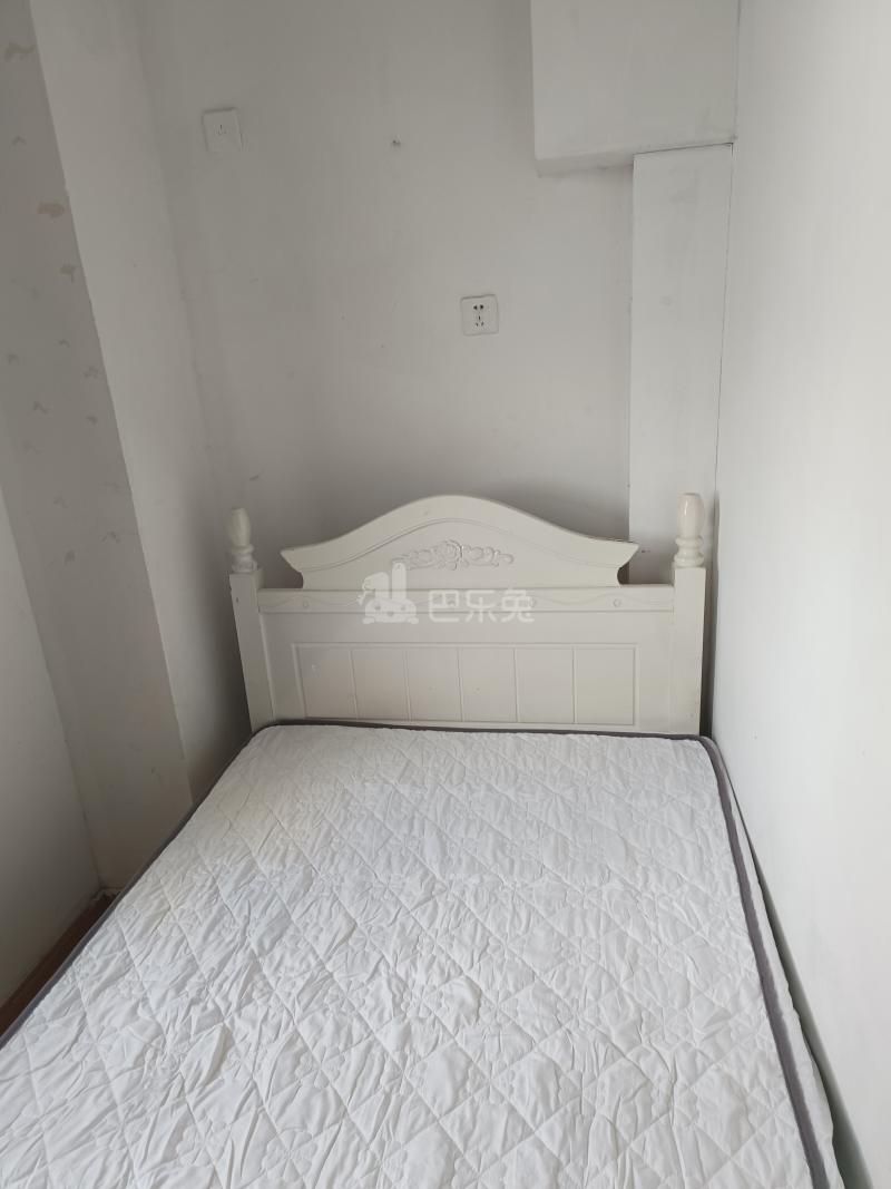 飘鹰锦和花园1期4933126卧室图3