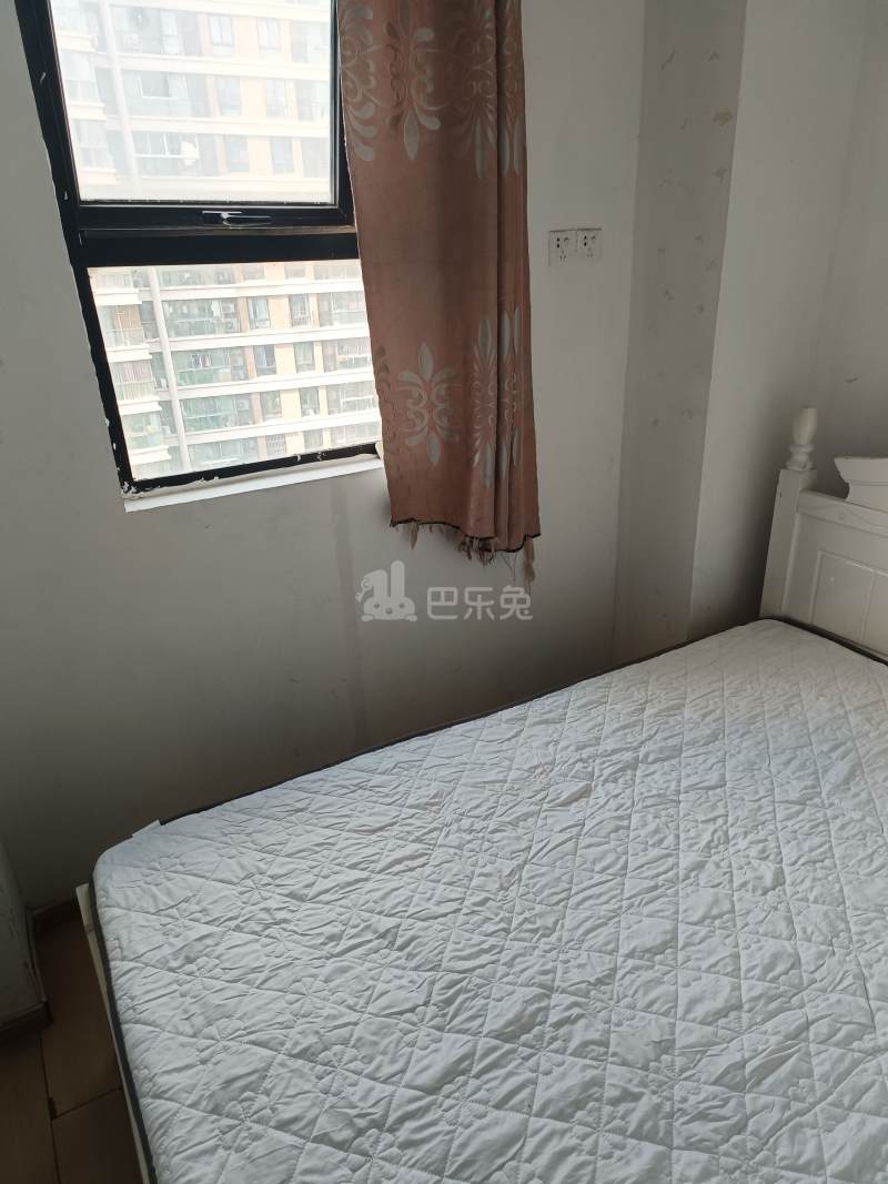 飘鹰锦和花园1期4933126卧室图2