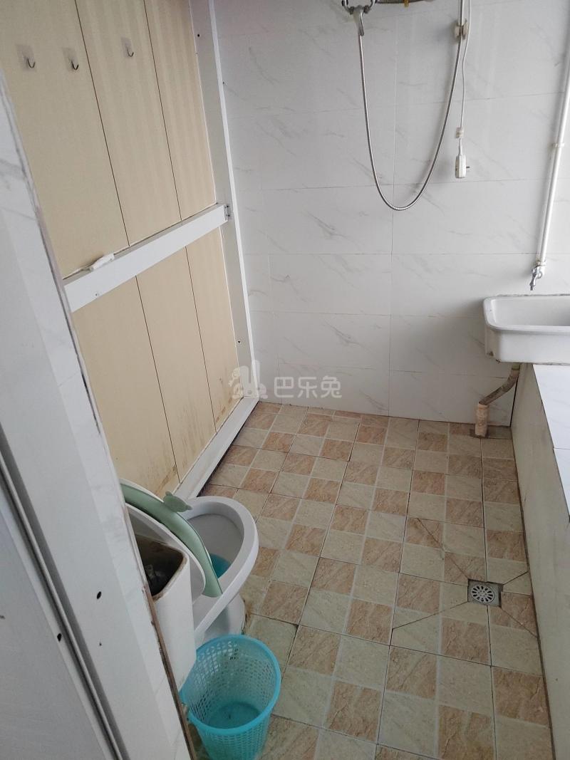 海洲桃花园4935892卫生间图6