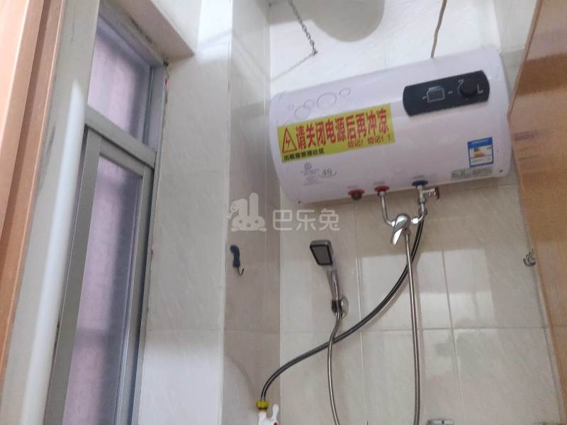 龙洞云祥里8号4942070卫生间图11