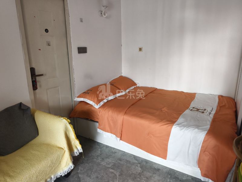 爱博五村4948931卧室图0