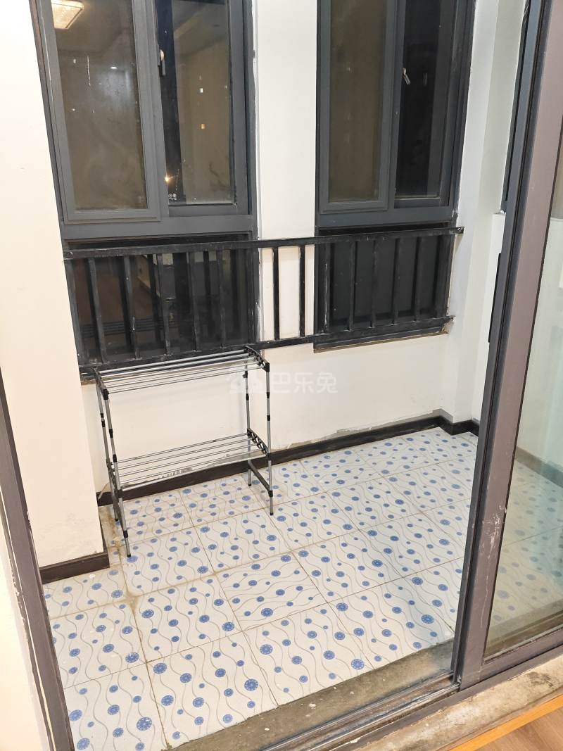 塘和家园德悦苑4953931客厅图9