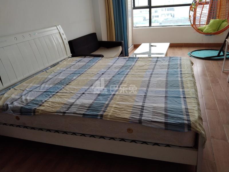 动感公寓（嘉禾望岗公业二路旺岗创意园3栋3号）4954975卧室图1