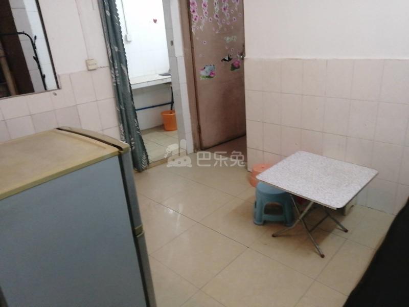 黄村南胜里上一巷横5号4960677客厅图2