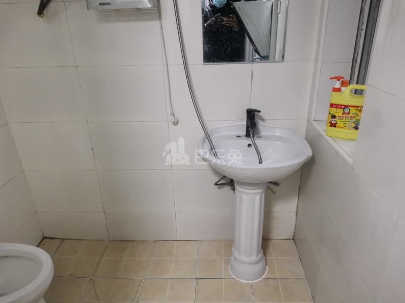 银丰苑4979928卫生间图7