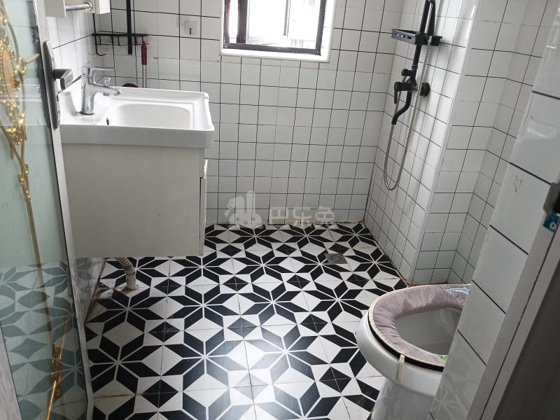 智华苑4980105卫生间图9