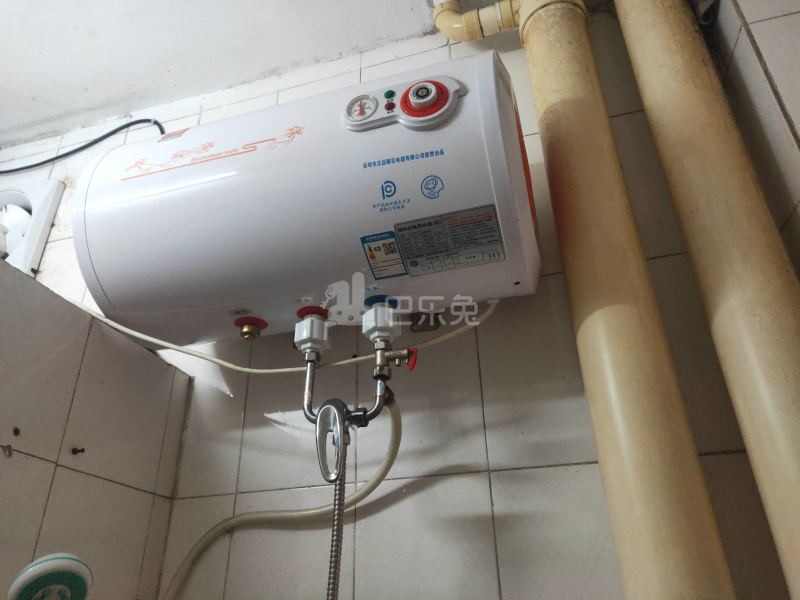 黄村南胜里下十巷9号4981362卫生间图8