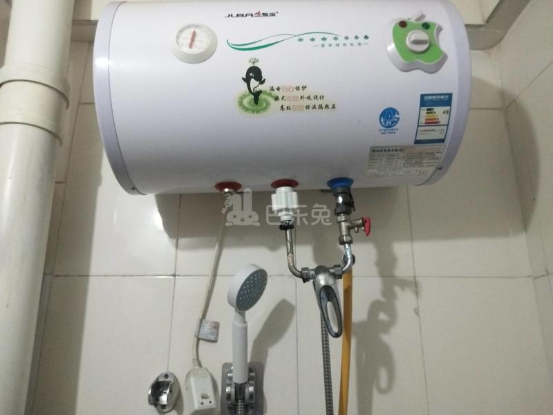 黄村石桥头下六巷7号4981401卫生间图10