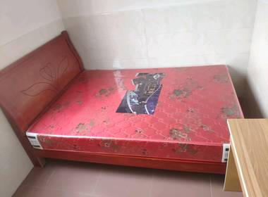 黄村石桥头下六巷7号 