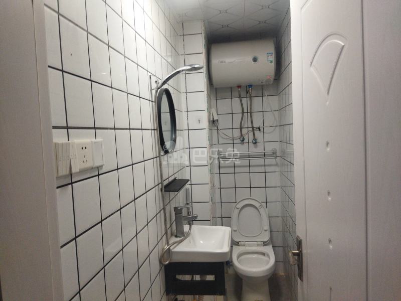 海德花园4986976卫生间图9