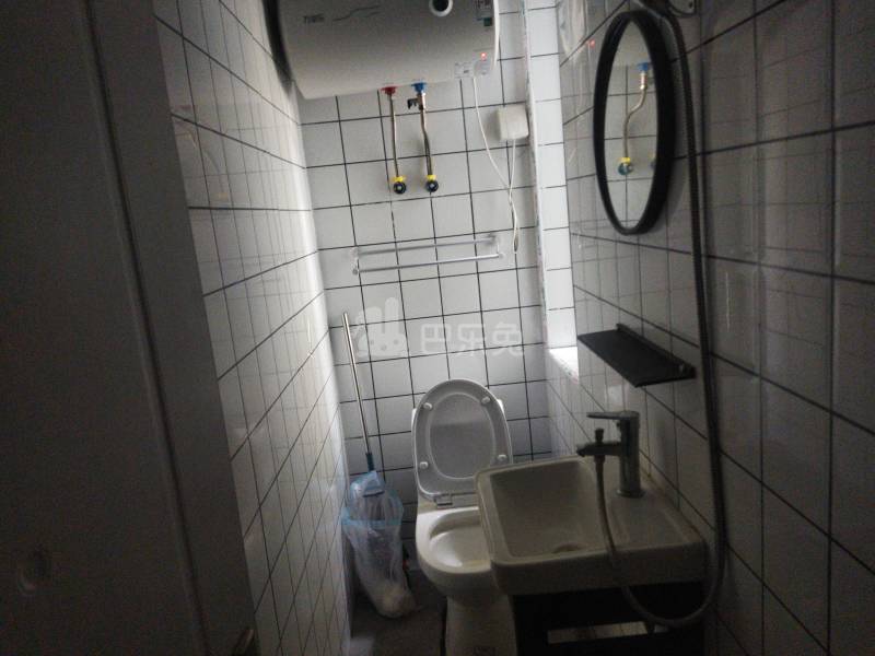 海德花园4986976卫生间图8