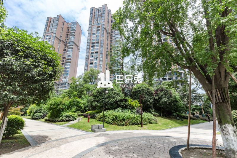 成都温江_8号公馆_1室1厅1卫_合租朝东南_清泉南街168号-成都巴乐兔