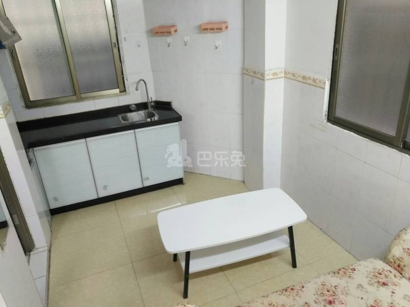 大山村二夹坊前街五巷7号5007214客厅图3