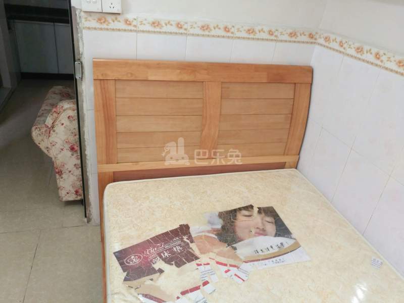 大山村二夹坊前街五巷7号5007214卧室图0