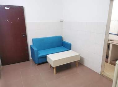 黄村围福里六巷10号 