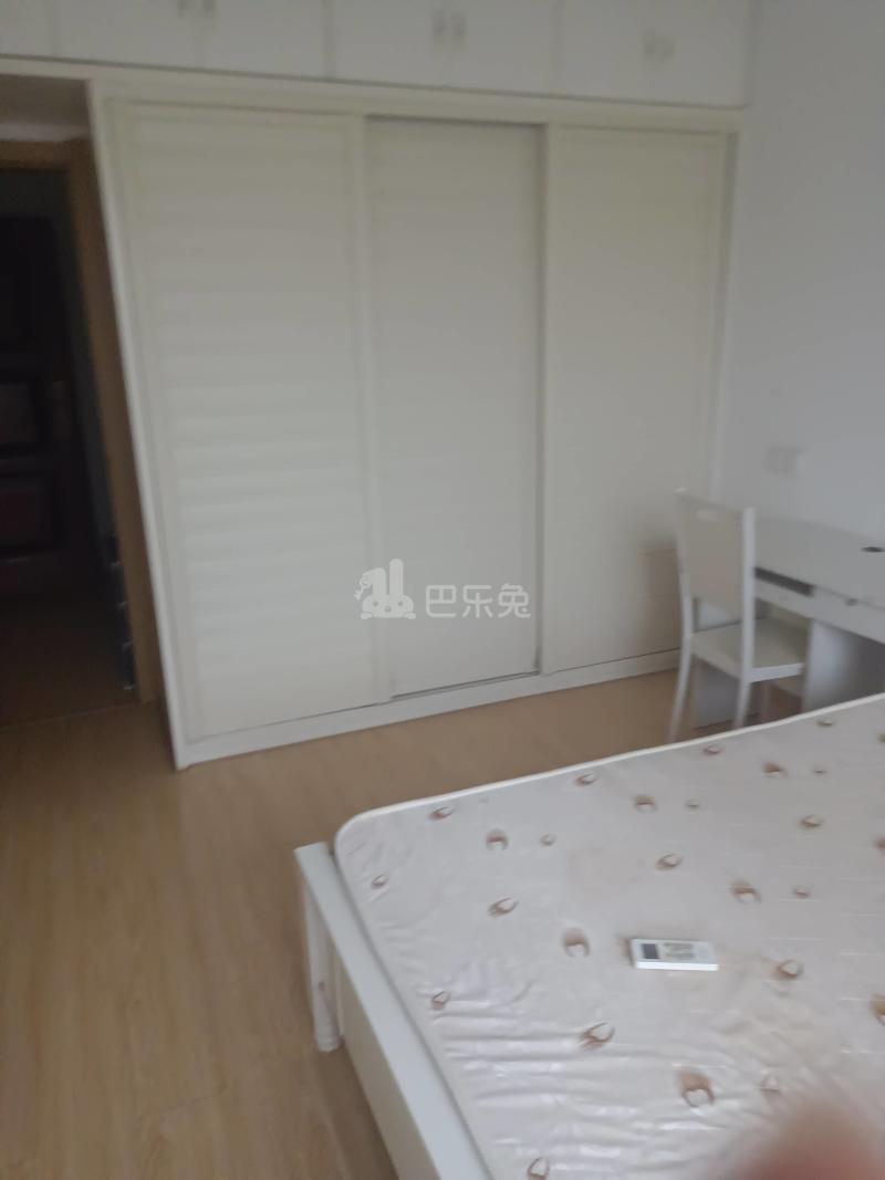 滨江万家名城一期5021447卧室图0