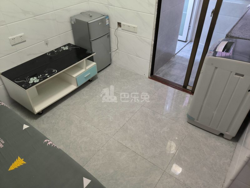 江夏村西头大街1号5030075客厅图4