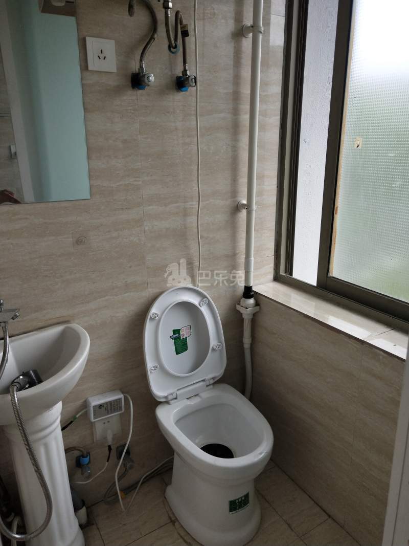 迎春北苑5103903卫生间图11