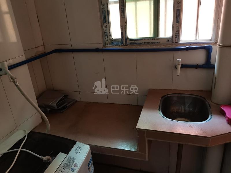 东圃荔园新村一巷5号5105770厨房图4