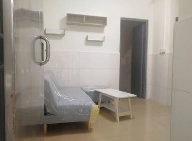 东圃荔园新村一巷5号 