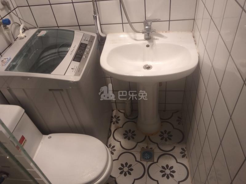 创联金海花苑5124810卫生间图13