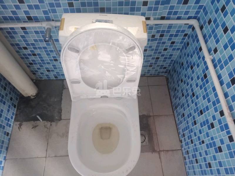 雅窑小区一巷一号5143453卫生间图5