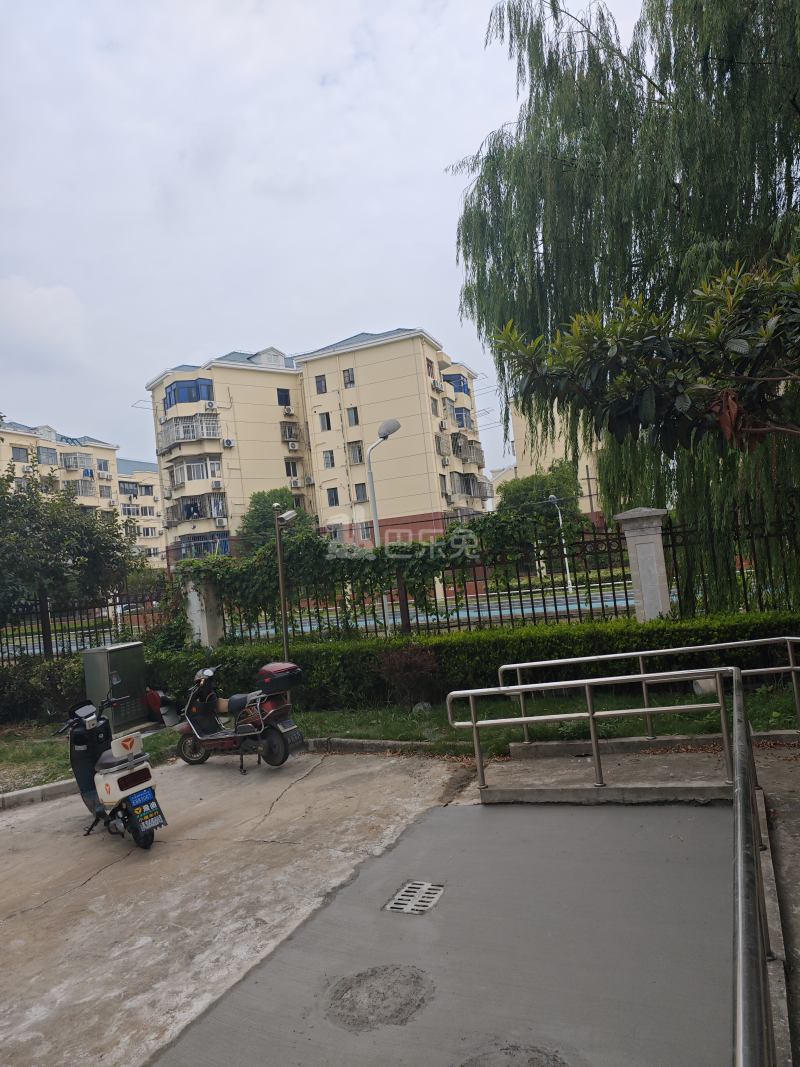 玉兰香苑二期A块9728085周边环境图6