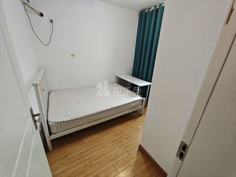 绿地滨江雅苑5184947卧室图3