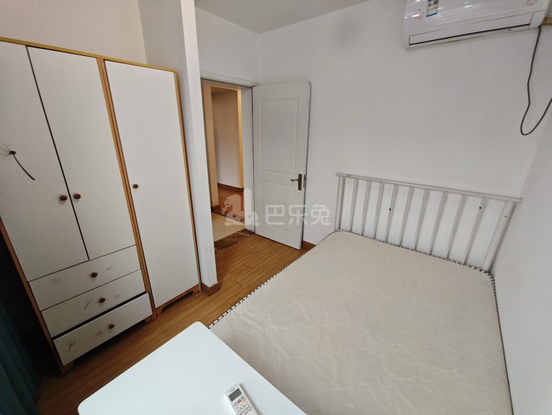 绿地滨江雅苑5184947卧室图4