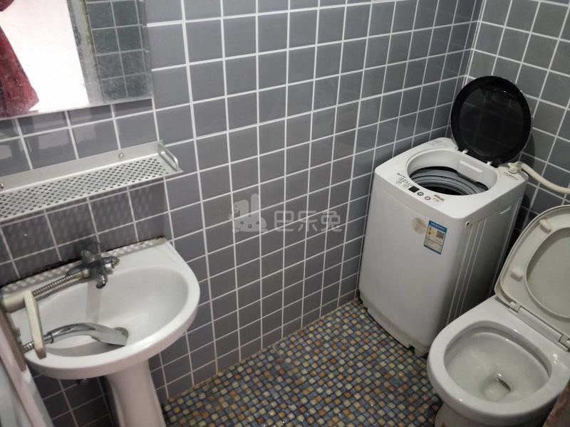 金葵新城西区5190093卫生间图5