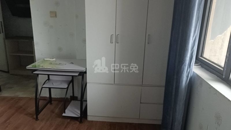 红联九漾华庭东区5196668客厅图5