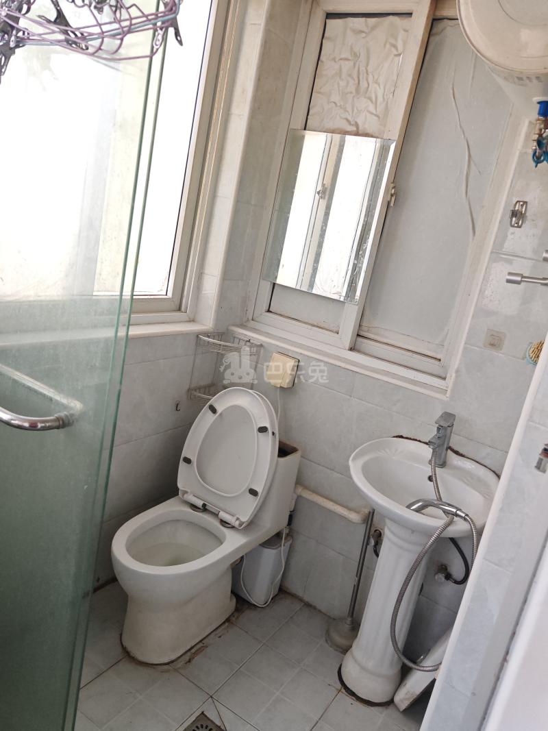 高申北苑5207992卫生间图5