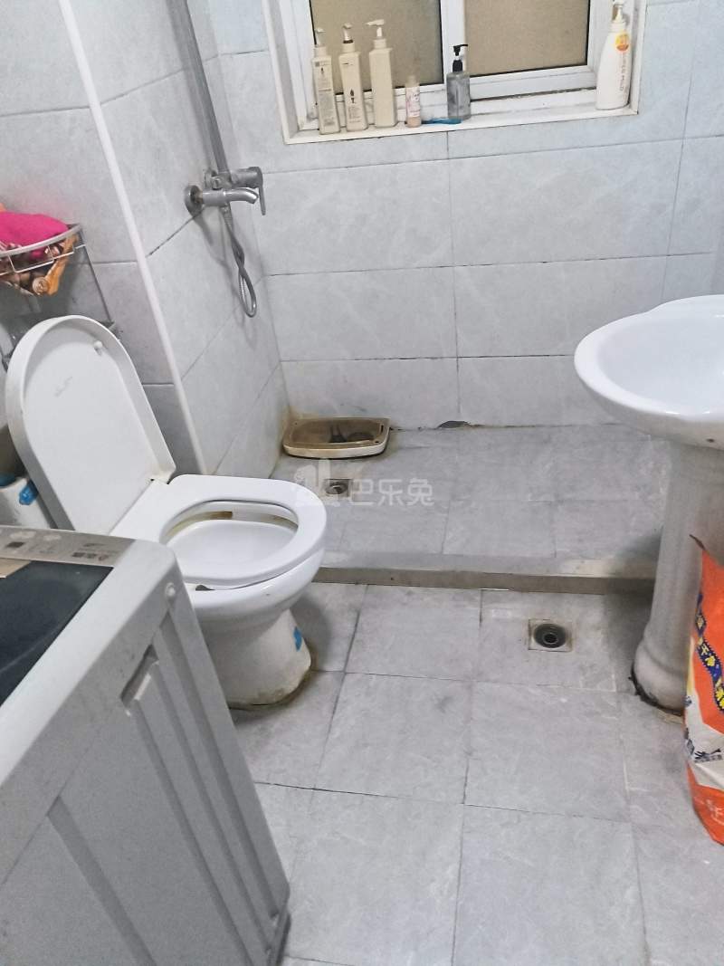 高申北苑5207992卫生间图8