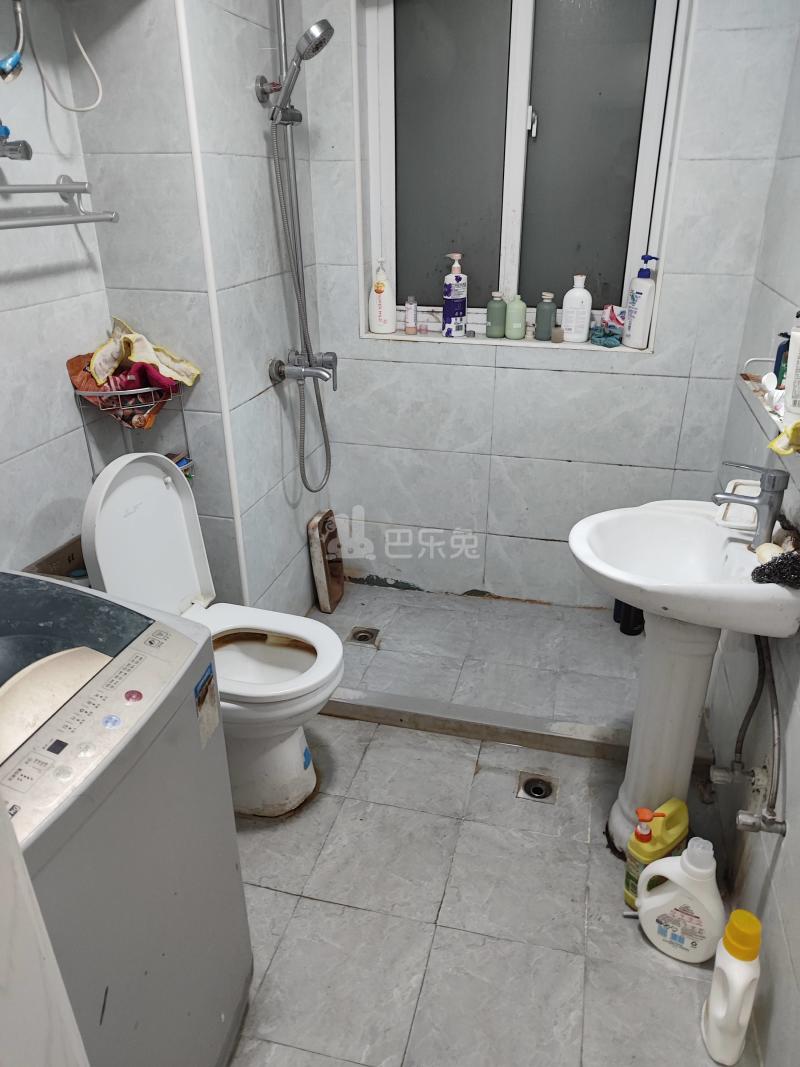 高申北苑5207992卫生间图11