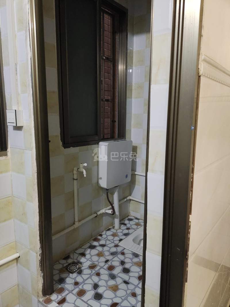 大石礼村西路13号5223842卫生间图7