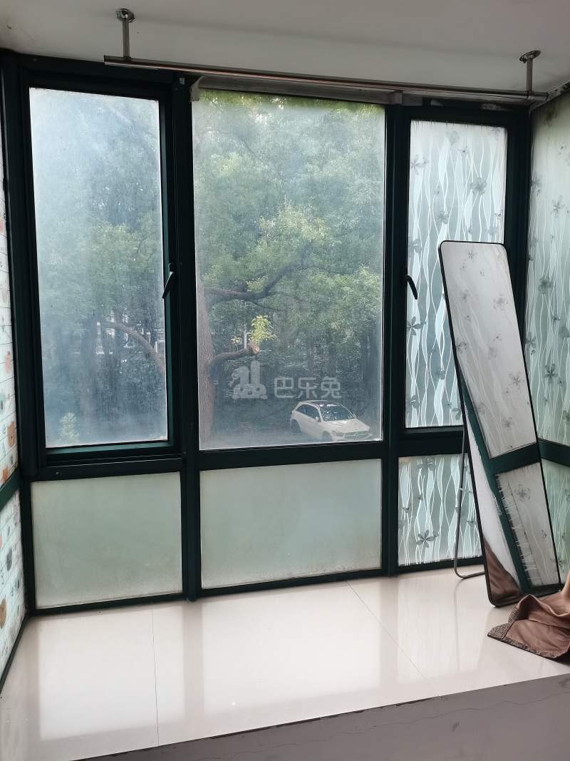 嘉和阳光城522673卧室窗户图12