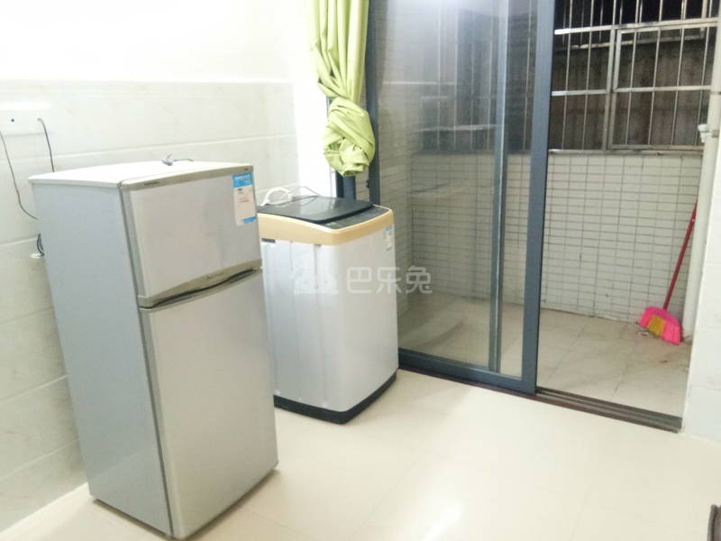 棠溪村岗贝西一巷18号5244033客厅图5