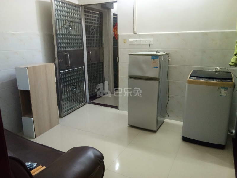 棠溪村岗贝西一巷18号5244033客厅图7