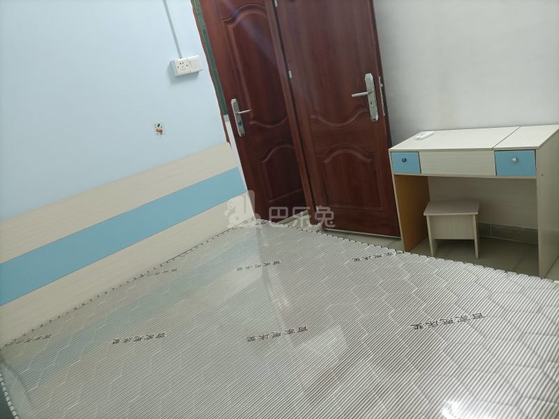 棠溪村岗贝西一巷18号5244036卧室图0