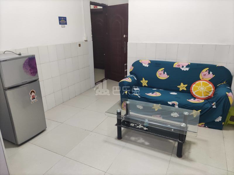 岗贝村西六巷7号之一5246572客厅图6