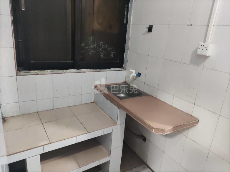 岗贝村西六巷7号之一5246572厨房图7