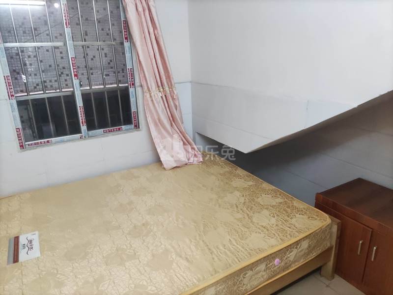 岗贝村西五巷19之一5246771卧室图1