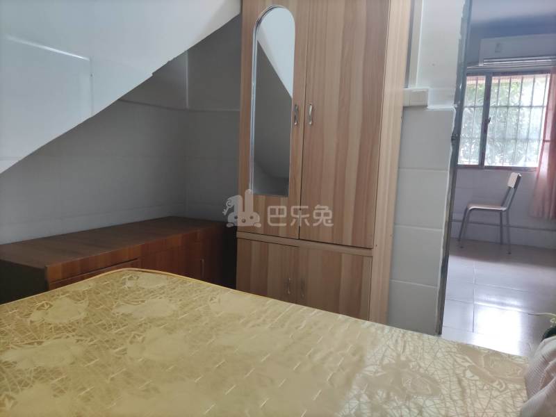 岗贝村西五巷19之一5246771卧室图3